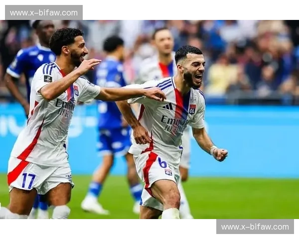 法甲纪录片:在光影里看见激情与真实 法甲纪录片:在光影里看见激情与真实